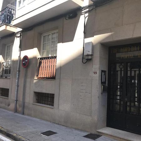 Vivienda Uso Turistico Espineira Apartment ซานติอาโก เด กอมโปสเตลา ภายนอก รูปภาพ